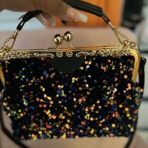 Sequins Crossbody | Handbag | Kiss Closure Purse | Party Handbag | Holiday Bag